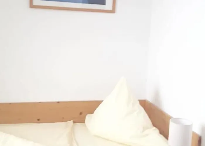 Hotel Central מלון 3*