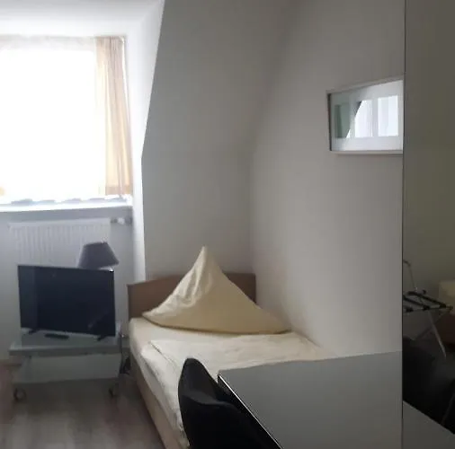 Hotel Central מלון 3*