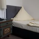 Hotel Central 3*